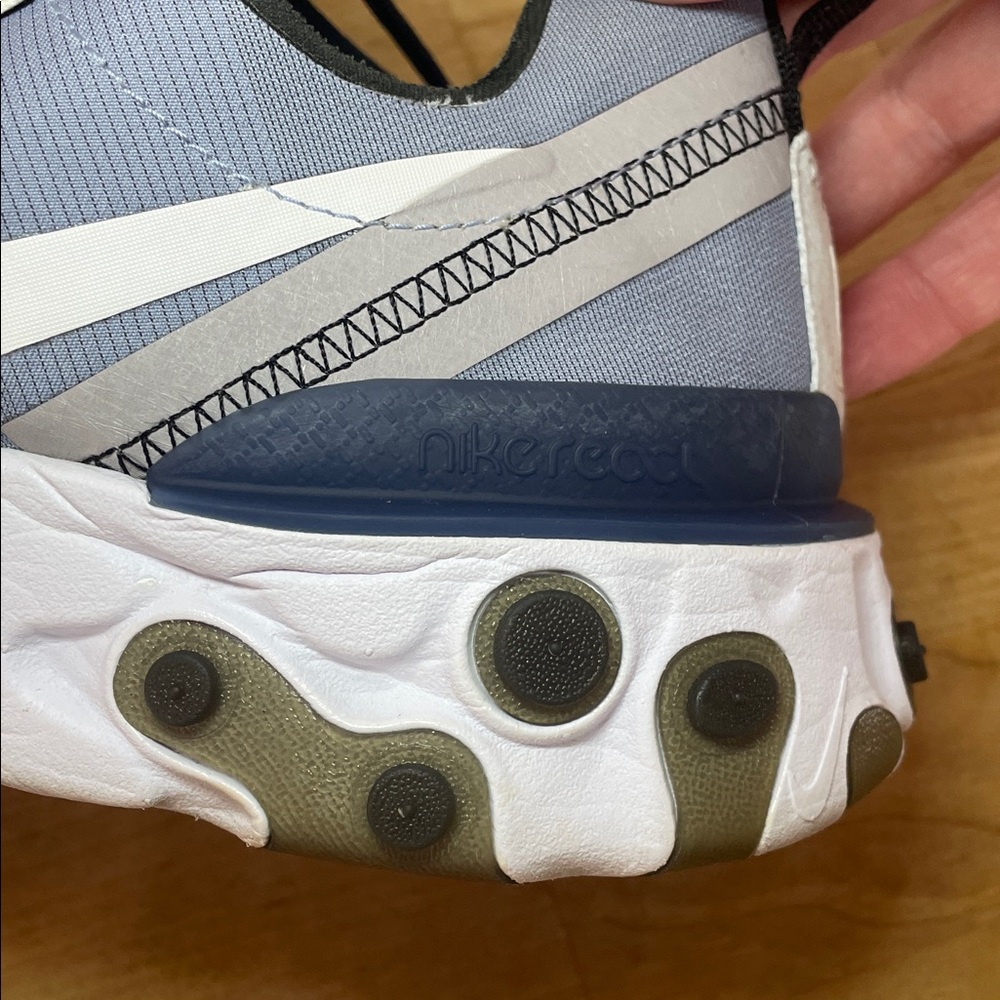 Nike React Element 55 Sneakers in Grey, White, Navy - Picture 12 of 16